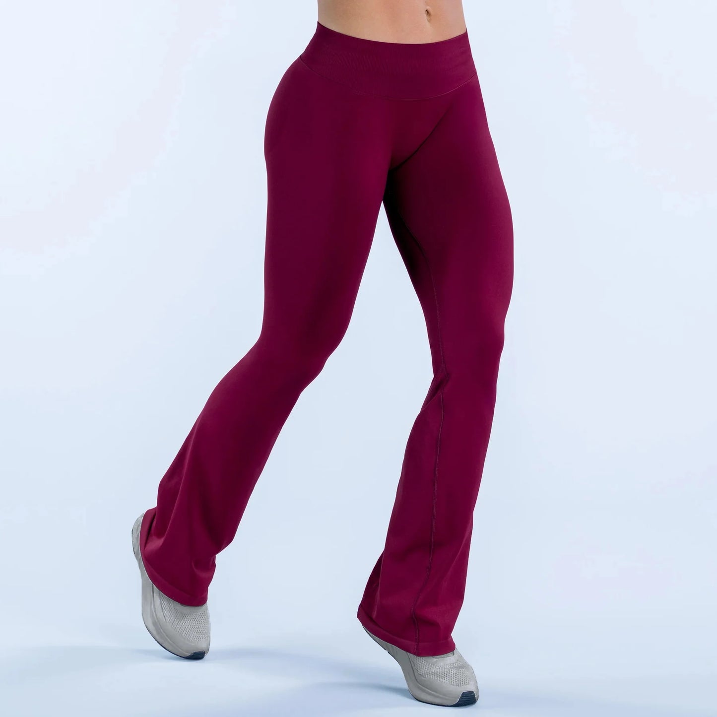Unlock seamless fitness freedom with leggings that sculpt your silhouette.