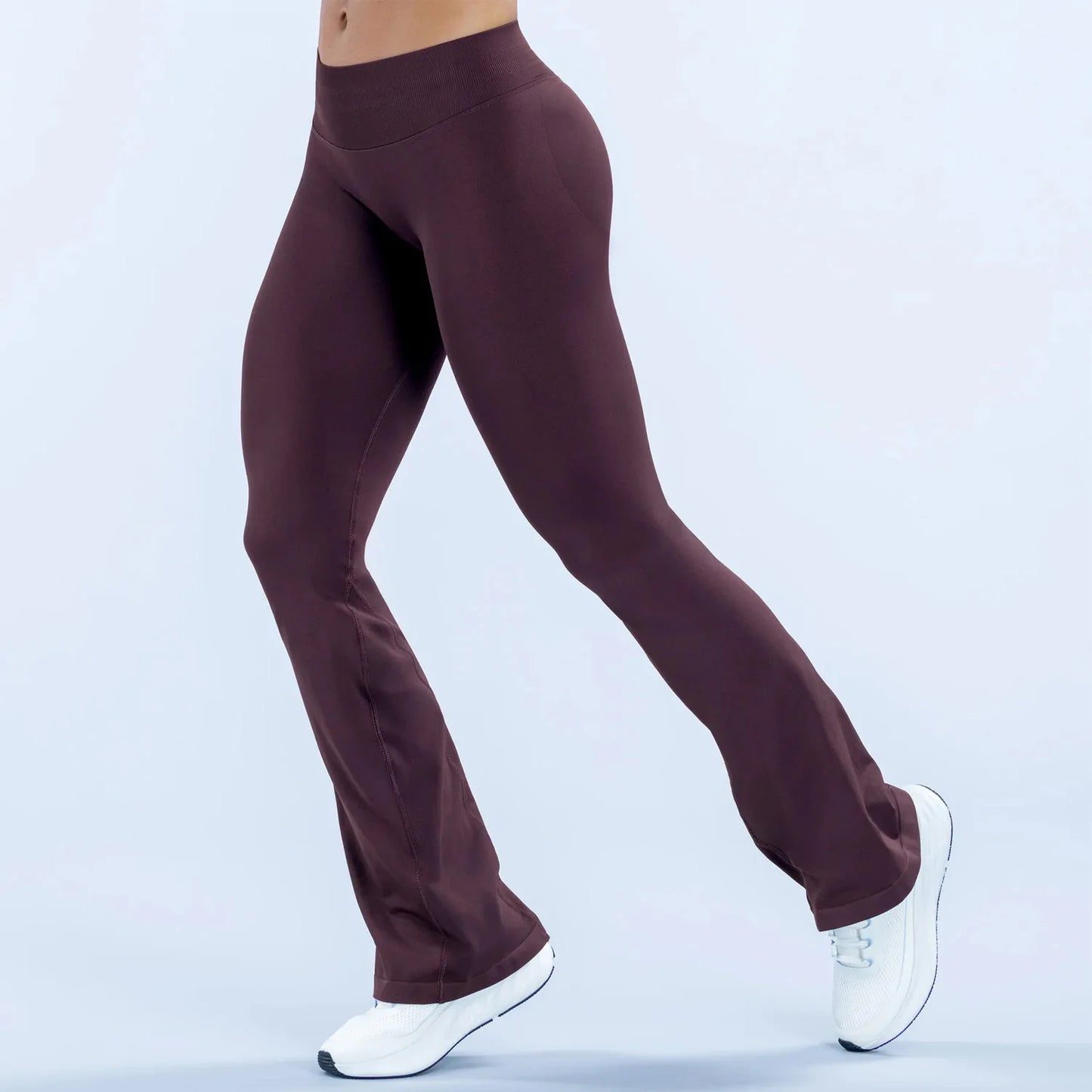 Unlock seamless fitness freedom with leggings that sculpt your silhouette.