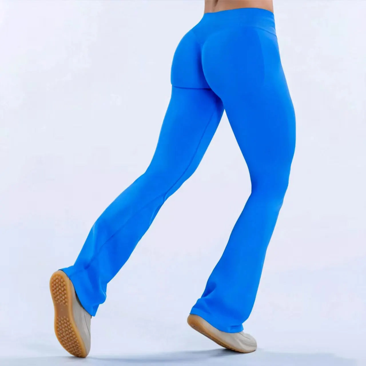 Unlock seamless fitness freedom with leggings that sculpt your silhouette.