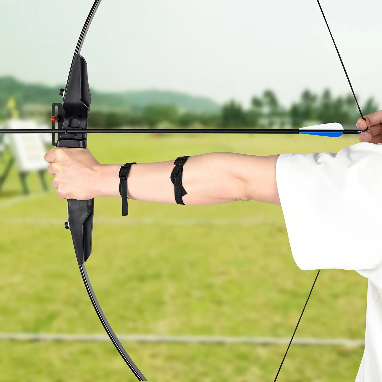30lbs Recurve Bow Archery Bows Set for Adults Right Hands Bow Suitable for Beginner Teenagers Outdoor Hunting Target Practice