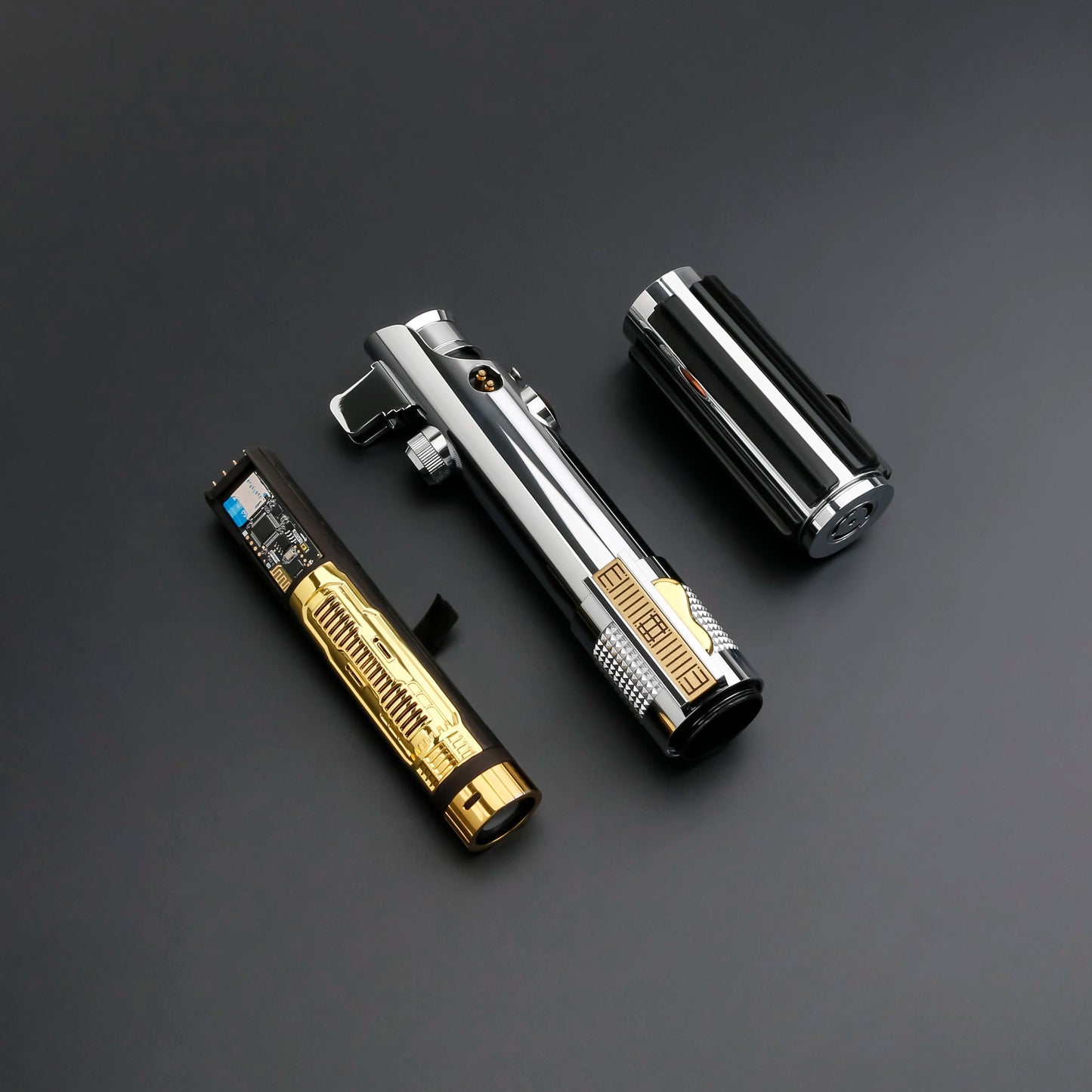 Light up your Star Wars moments with a vivid, programmable Anakin-inspired lightsaber that adapts to every training, display, or duel.
